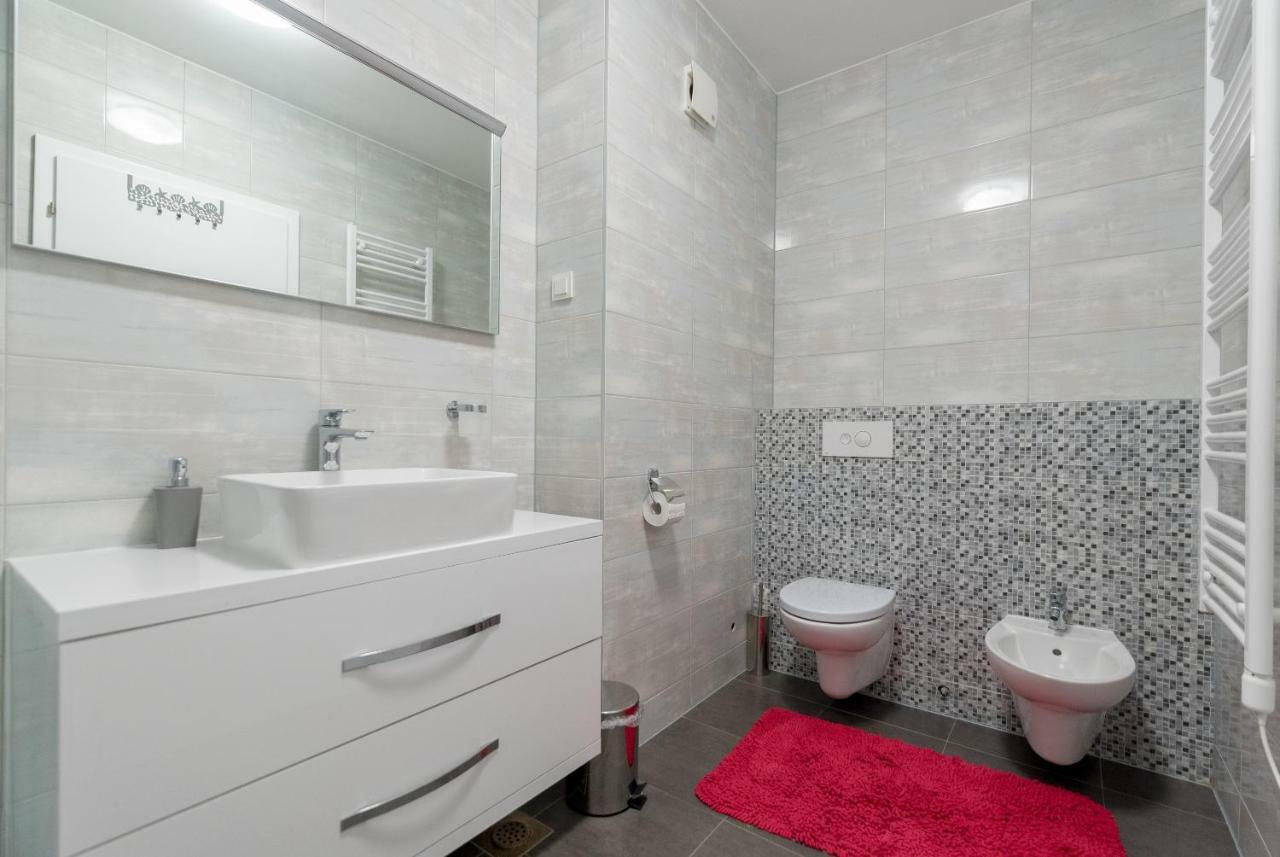 Villa Anja 1St Floor Peroj Εξωτερικό φωτογραφία