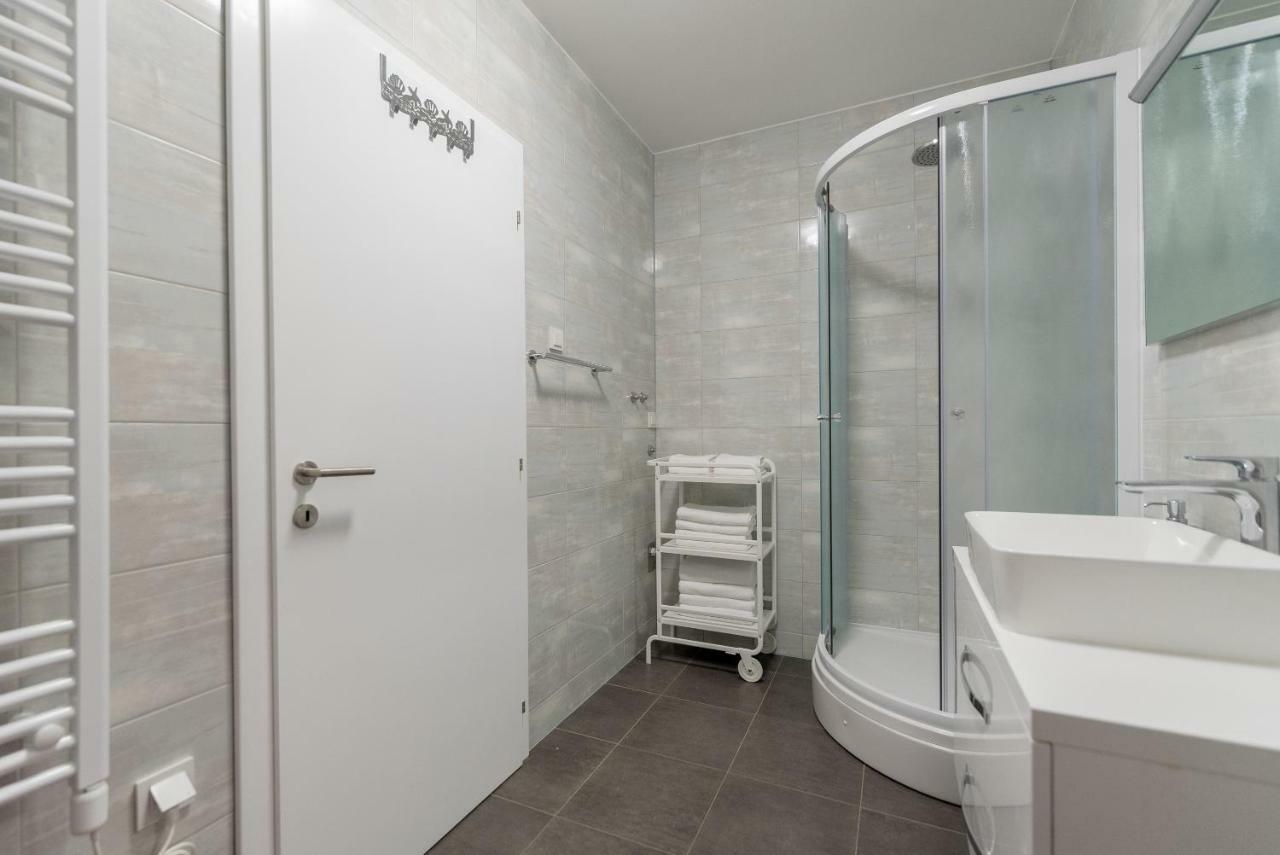 Villa Anja 1St Floor Peroj Εξωτερικό φωτογραφία