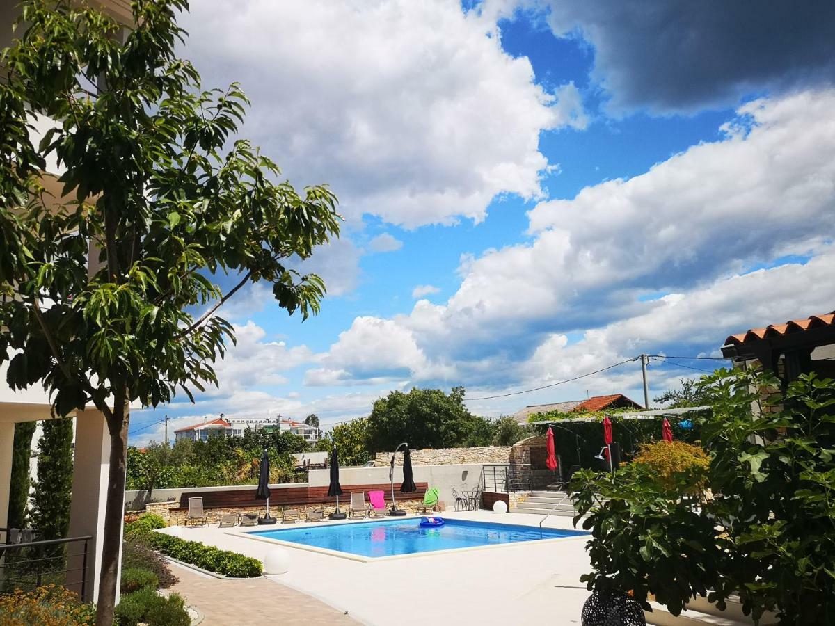 Villa Anja 1St Floor Peroj Εξωτερικό φωτογραφία