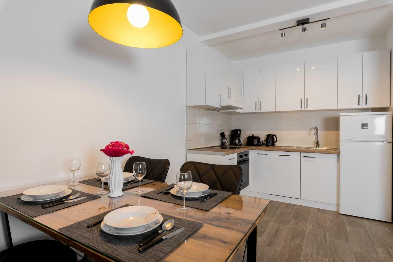 Villa Anja 1St Floor Peroj Εξωτερικό φωτογραφία