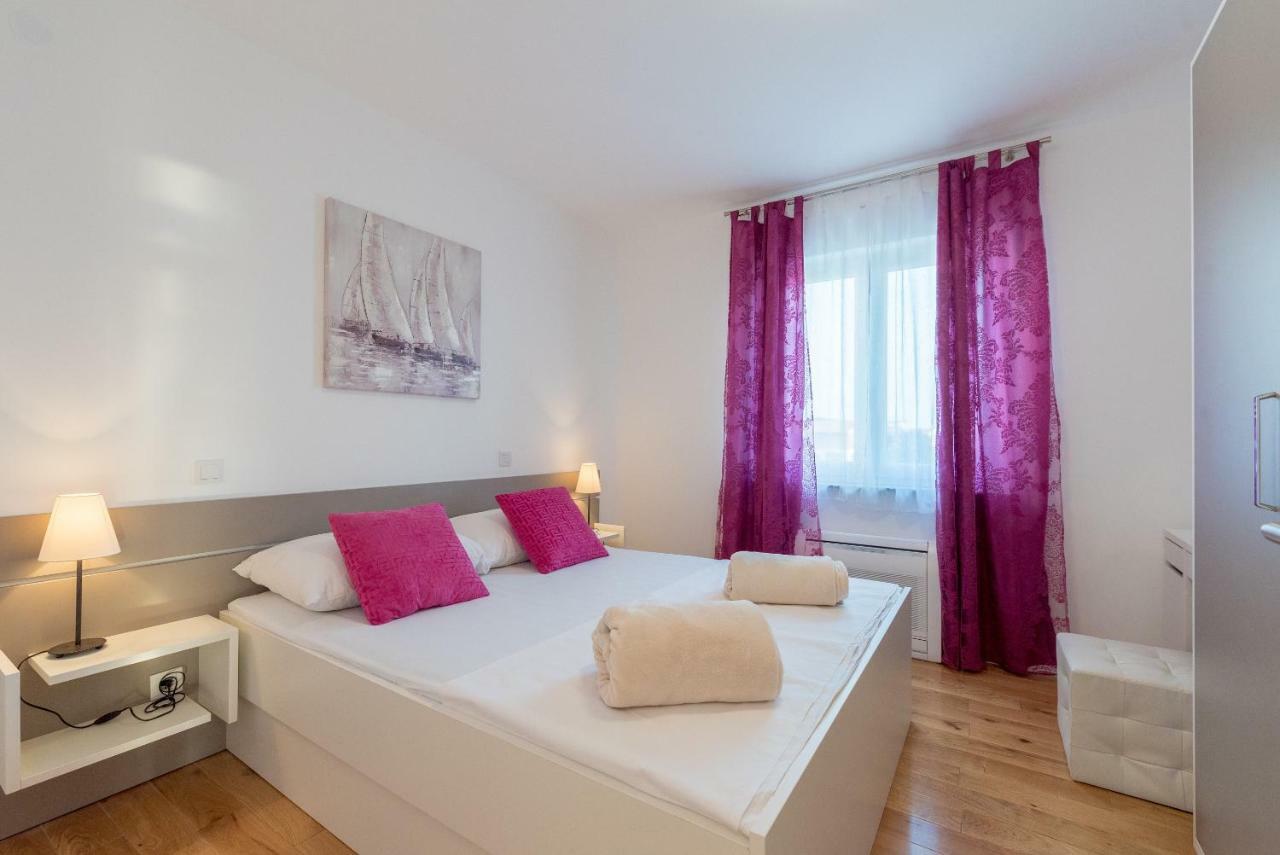 Villa Anja 1St Floor Peroj Εξωτερικό φωτογραφία