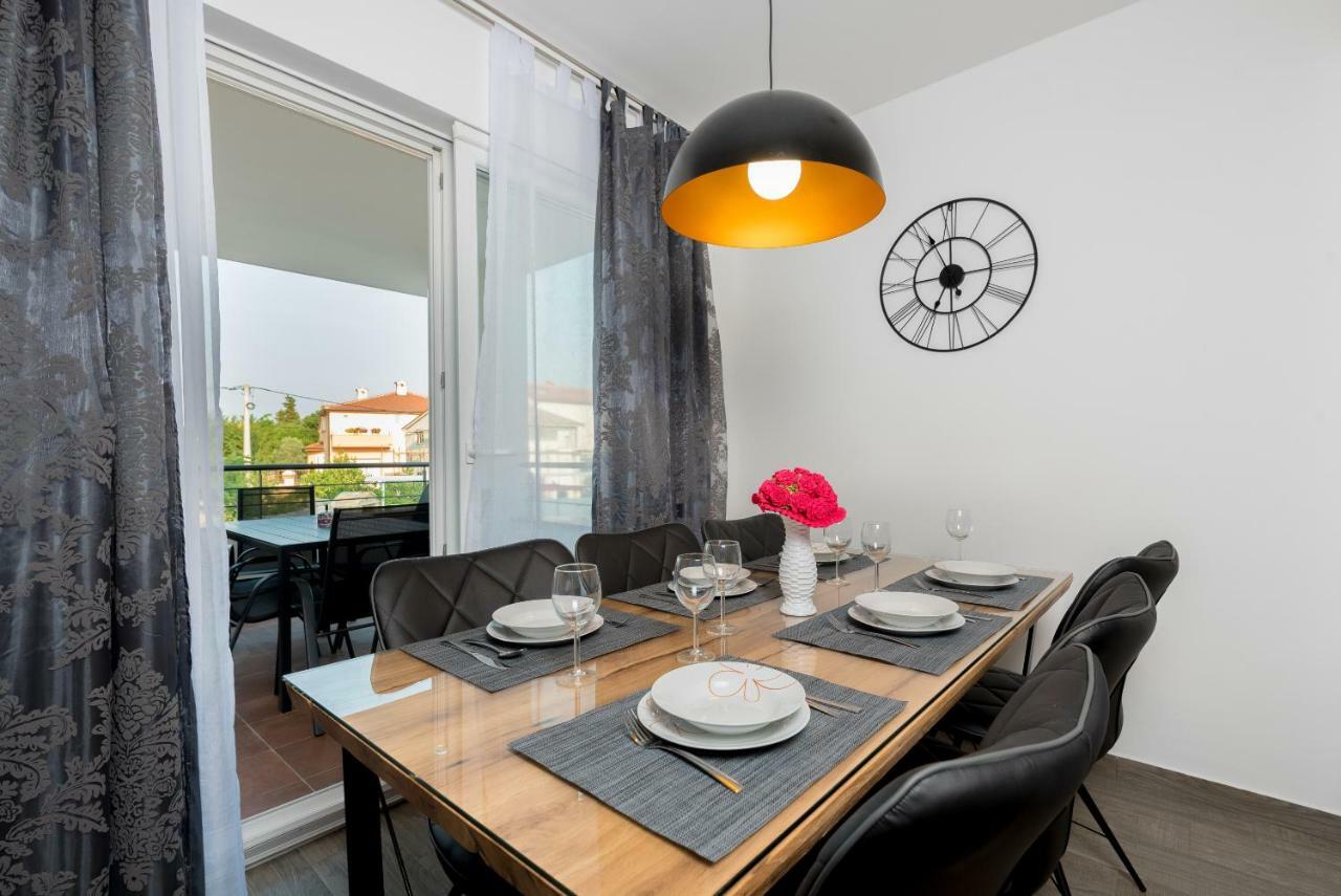 Villa Anja 1St Floor Peroj Εξωτερικό φωτογραφία